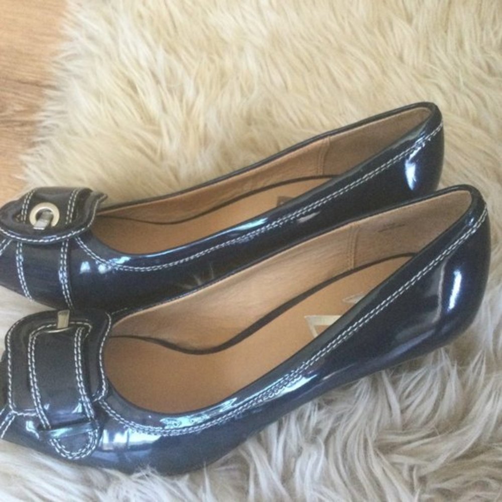 Type Z Heels - Picture 4 of 4